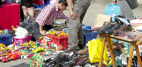 Flohmarktstand Flohmarkt Roller Hamburg