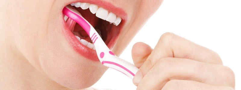 Zahnpflege für strahlend weiße Zähne